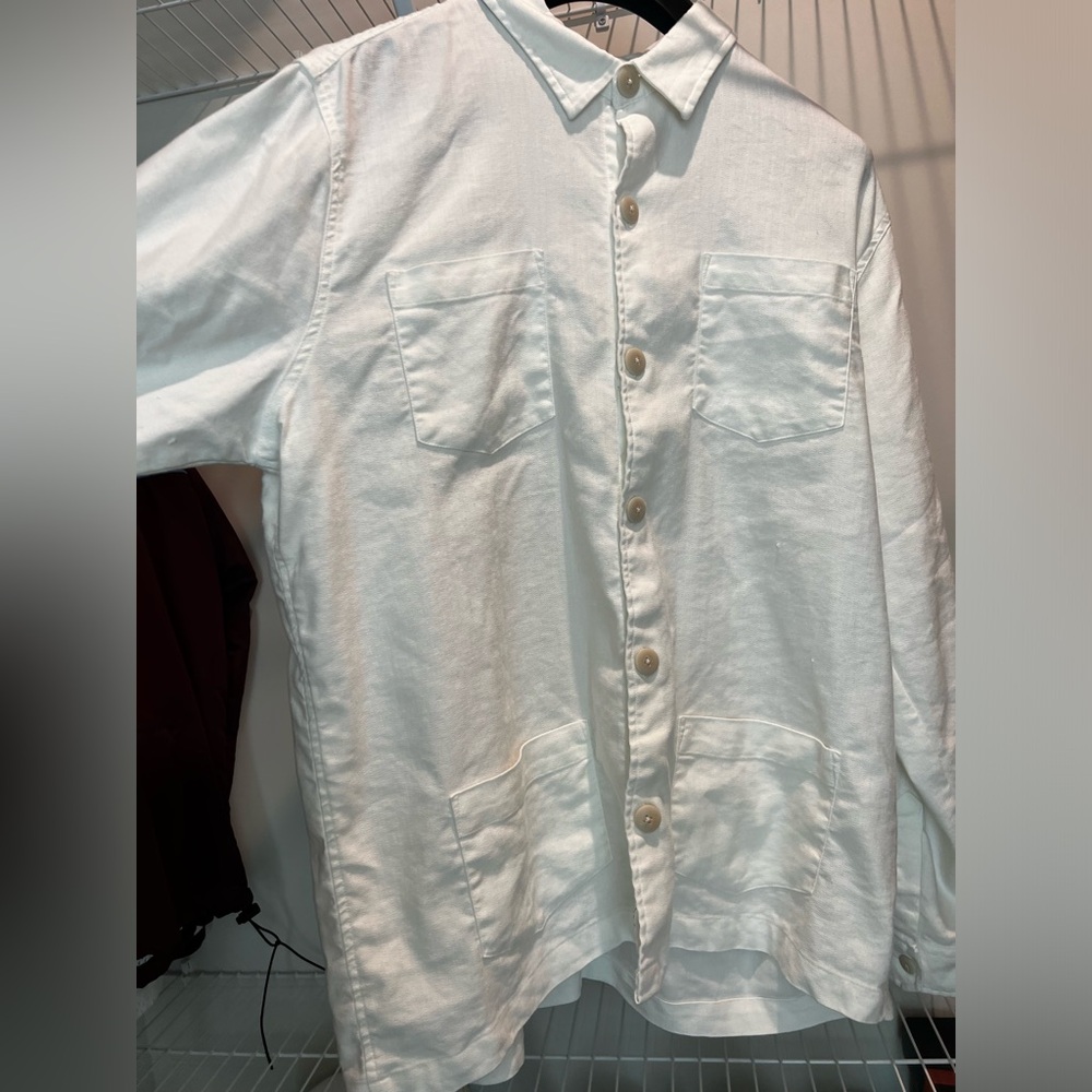 ONIA Designer men’s long sleeve shirt jacket button up in cream with tan buttons